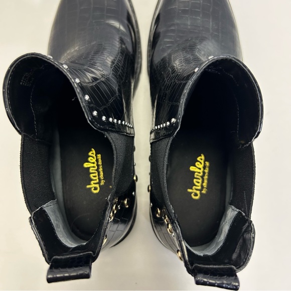 Charles by Charles David Black Radar Chelsea Boots size 9 chunky studded - Picture 6 of 10